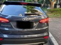 Selling Silver Hyundai Santa Fe 2018 in Manila-5