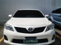 For Sale!!! used Pearlwhite 2013 Dual VVTi Toyota Altis  V variant-0