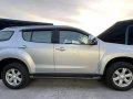 Top of the Line. Low Mileage. Very Well Kept. Isuzu MU-X 3.0 LS-A 4X4 AT -3