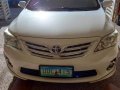 Pearl White Toyota Corolla 2012 for sale in Automatic-5