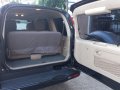 Black Ford Everest 2012 for sale in Manual-2