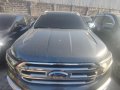 Selling Grey Ford Everest 2018 in Makati-5