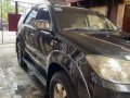 Black Toyota Fortuner 2005 for sale in Quezon -6