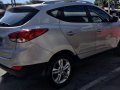 Selling Silver Hyundai Tucson 2010 in Angeles-9