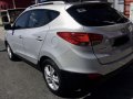 Selling Silver Hyundai Tucson 2010 in Angeles-8