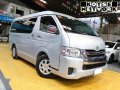 White Toyota Hiace 2018 for sale in Marikina -2