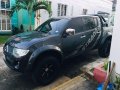 Selling Black Mitsubishi Strada 2009 in Manila-6