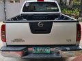 Selling White Nissan Navara 2008 in Quezon -4