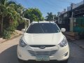 Selling White Hyundai Tucson 2012 in Angeles-0
