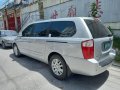 White Kia Carnival 2009 for sale in Manila-7