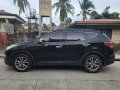 Selling Black Hyundai Santa Fe 2015 in Cebu -6