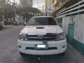 White Toyota Fortuner 2007 for sale in Caloocan -8
