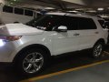 Selling White Ford Explorer 2015 in Quezon -8