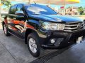 Selling Black Toyota Hilux 2018 in San Pascual-8