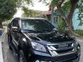 Black Isuzu MU-X 2017 for sale in Marikina -4