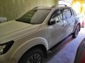 White Nissan Navara 2018 for sale in Automatic-2