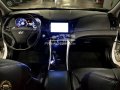 2011 Hyundai Sonata Theta II 2.0L AT-12