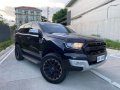 Selling Black Ford Everest 2016 in Taytay-8