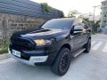 Selling Black Ford Everest 2016 in Taytay-7