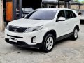 2nd hand 2014 Kia Sorento EX 2.2 4x2 AT for sale in good condition-1