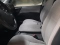 Selling White Toyota Grandia 2018 in Quezon City-3