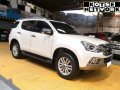 Selling White Isuzu Mu-X 2018 in Tabaco-9