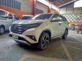 Selling White Toyota Rush 2018 in Quezon City-3