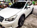 Selling White Subaru Xv 2013 in Manila-8