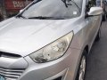 Silver Hyundai Tucson 2011 for sale in Manual-2