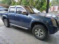 Selling Blue Isuzu D-Max 2010 in Manila-0