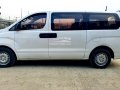 White 2017 Hyundai Grand Starex Van second hand for sale-6
