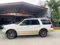 Selling White Ford Expedition 2011 in Bacoor-7