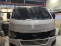Well kept 2016 Nissan NV350 Urvan 2.5 Standard 18-seater MT for sale-1
