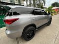 2017 TOYOTA FORTUNER V TOP OF THE LINE NAKA MAGS-9