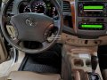 2011 Toyota Fortuner 2.7L 4X2 G AT-1