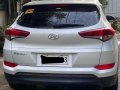 Good Buy! Hyundai Tucson 2016 A/T gas. Super fresh & CASA maintained-2