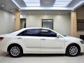 Toyota Camry 2.4 V Automatic ( Pearl White ) -3