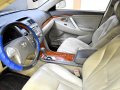 Toyota Camry 2.4 V Automatic ( Pearl White ) -14