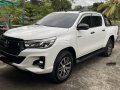 11.6km White 2019 Toyota Hilux Conquest  G 2.4L DSL 4x2 A/T affordable price-1