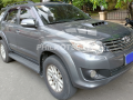 Hot deal alert! 2013 Toyota Fortuner  2.4 G Diesel 4x2 AT for sale at Manila-6