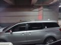 HOT!!! Brightsilver 2016 Kia Grand Carnival Van second hand for sale!-15