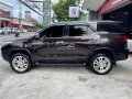 Toyota Fortuner 2016 V Diesel Automatic-2