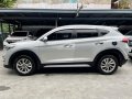 Hyundai Tucson 2017 Gas Automatic-2