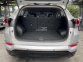 Hyundai Tucson 2017 Gas Automatic-13