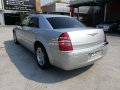 2005 Chrysler 300c-4