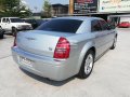 2005 Chrysler 300c-6