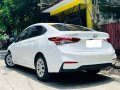 2019 Hyundai Reina  GL 4AT for sale in good condition-0