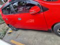 Sell 2018 Toyota Wigo  1.0 G MT in Red-2