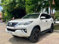 2nd hand 2016 Toyota Fortuner  2.4 V Diesel 4x2 AT for sale in good condition-0