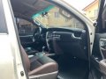 2nd hand 2016 Toyota Fortuner  2.4 V Diesel 4x2 AT for sale in good condition-12